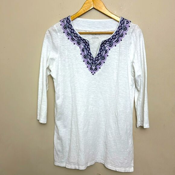 Talbots White Cotton Purple Embroidered Neckline 3/4 Sleeves sz Small Boho Chic - Picture 1 of 9